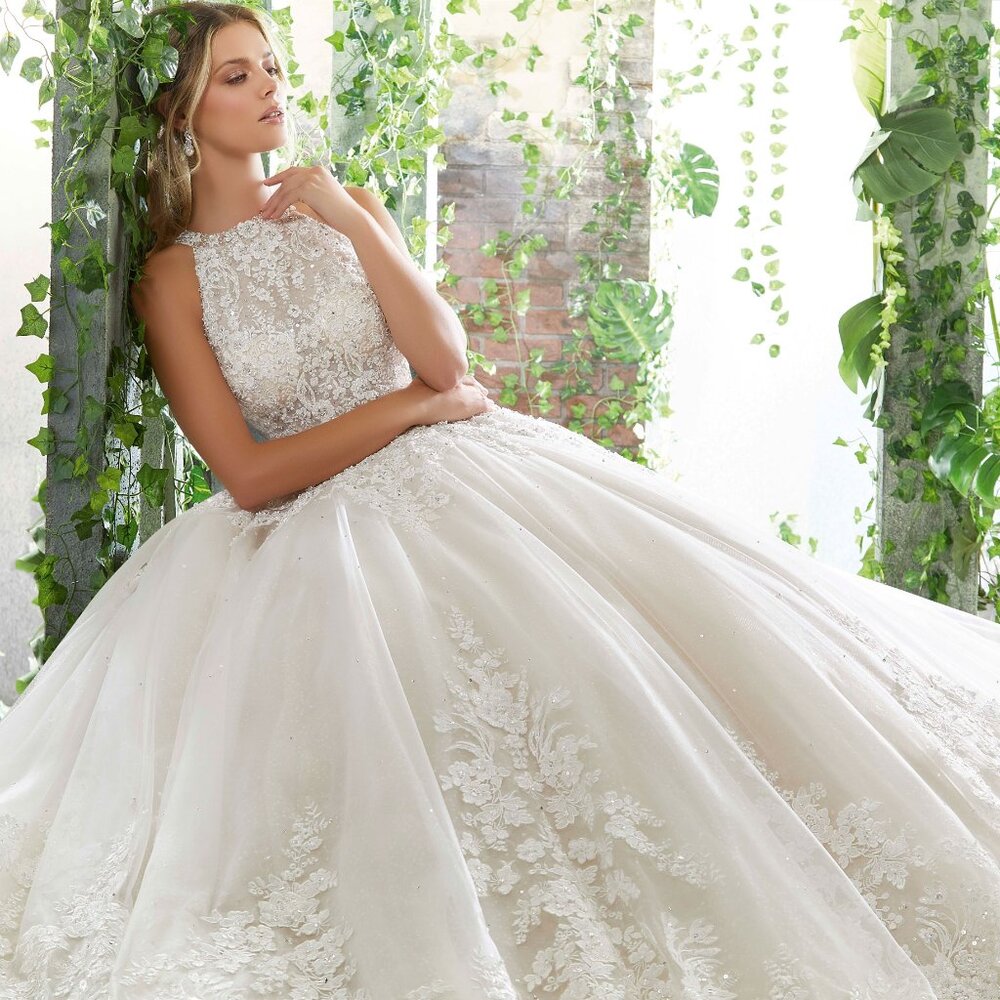 wedding dress - Picture 2 of 5